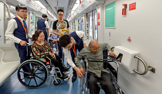 残疾人去北京有哪些优惠政策坐公交车和地铁免票吗（北京地铁残疾人规定）