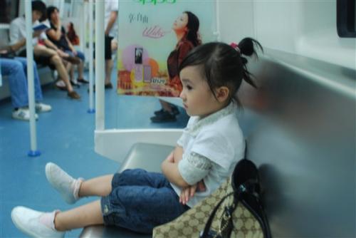 上海地铁 规定身高多少的小朋友要开始买票（上海地铁儿童限高）