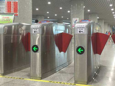 南京地铁能不到一米五的儿童怎么买票（南京地铁要买儿童票吗）