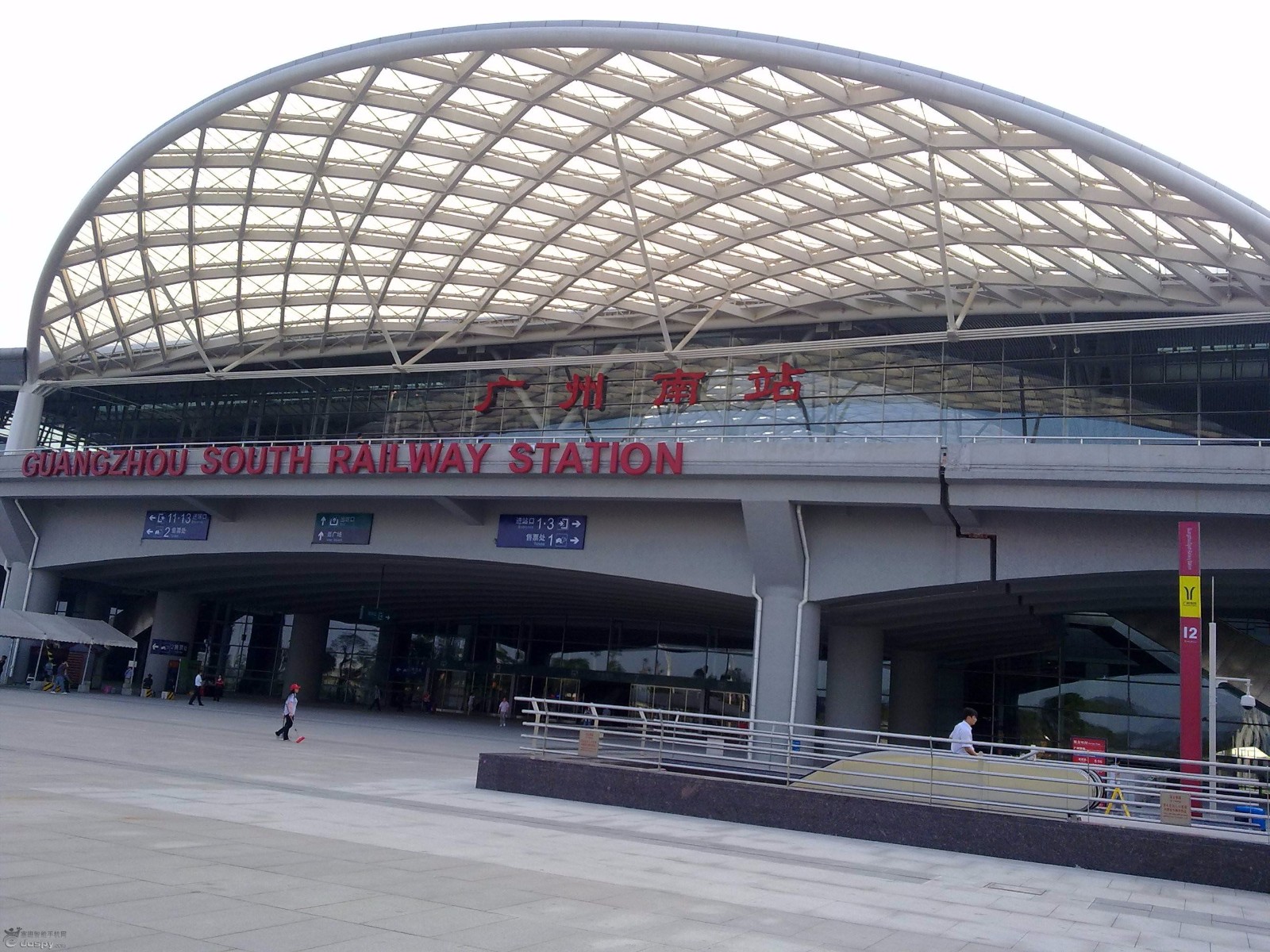 广州南站地铁站到广州南高铁站是怎么个流程（广州南站有地铁有高铁站吗）