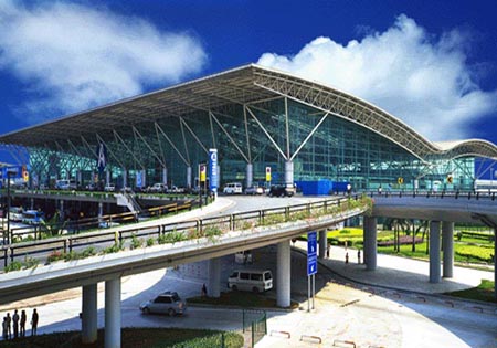 深圳宝安机场 在哪个地铁站下（深圳宝安机场地铁路线图）