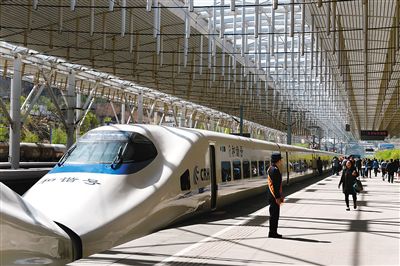 山东将建设的一条高铁线长26557公里被誉为“山东最美高铁”是吗（鲁南铁路风景）