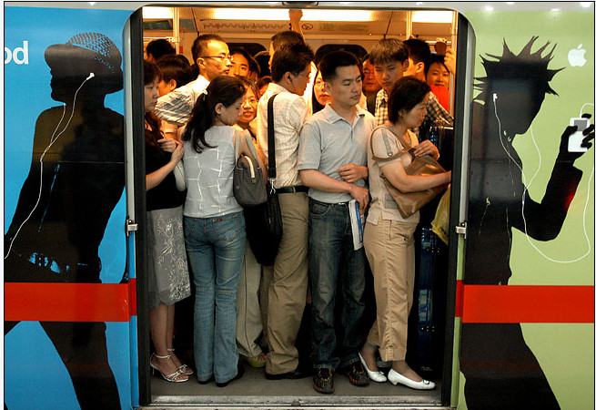 上海疫情地铁12号线是否会停运（上海地铁族）