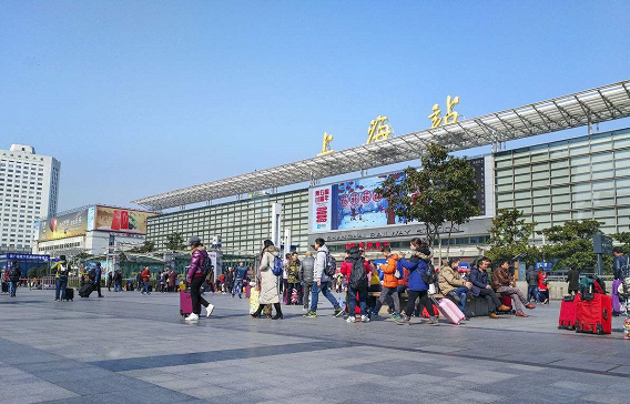 高铁上海站在哪里坐的（上海虹桥火车站到上海铁路局地铁）