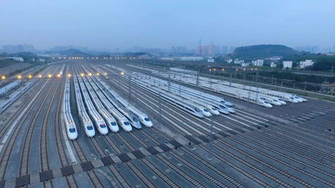 十一假期期间中国铁路预计客流量多少与往年同期有变化吗（国庆开通铁路）